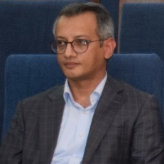 آرش عنبری